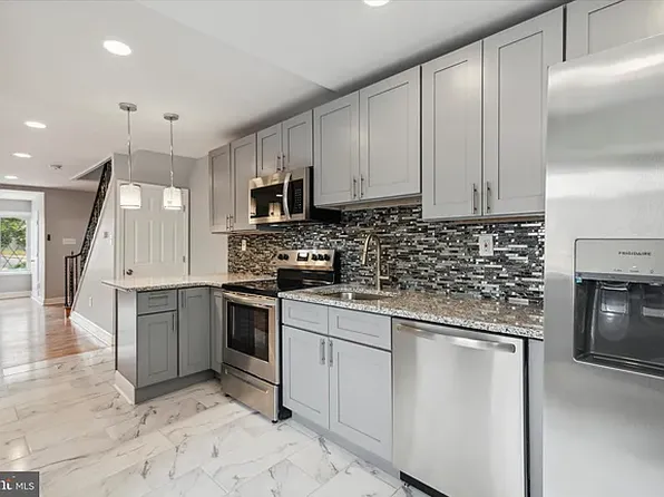 806 Rundale Ave, Yeadon, PA 19050