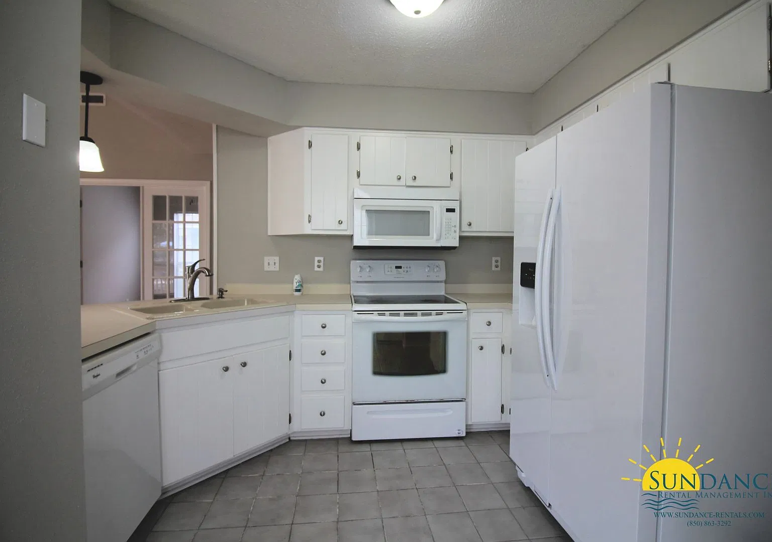Beautiful 3 Bedroom Home in Fort Walton! — Photo 4