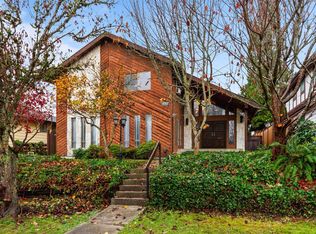 6785 Lochdale St, Burnaby, BC V5B 2M9