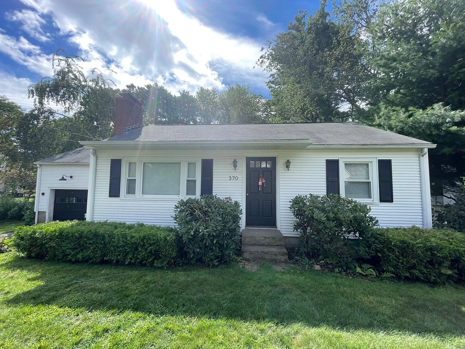 2 bed, 1036 sqft, $3,500 — Photo 1