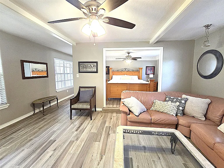 560 Brandon Rd — Photo 8