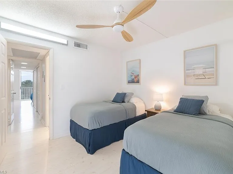 5 Bluebill Ave #305/405 — Photo 22
