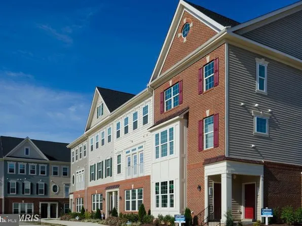 4896 Dane Ridge Cir, Woodbridge, VA 22193