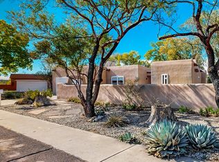 3819 Palacio Del Rio Grande NW, Albuquerque, NM 87107