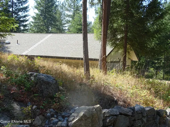 239 Bear Track Ln, Athol, ID 83801