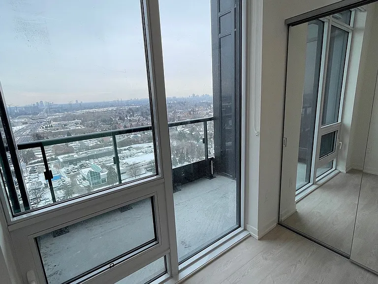 8868 Yonge St #1808E — Photo 11