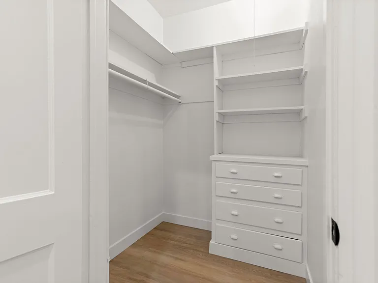 (El/Eu/Em:B) 414 N. Maple Drive — Photo 5