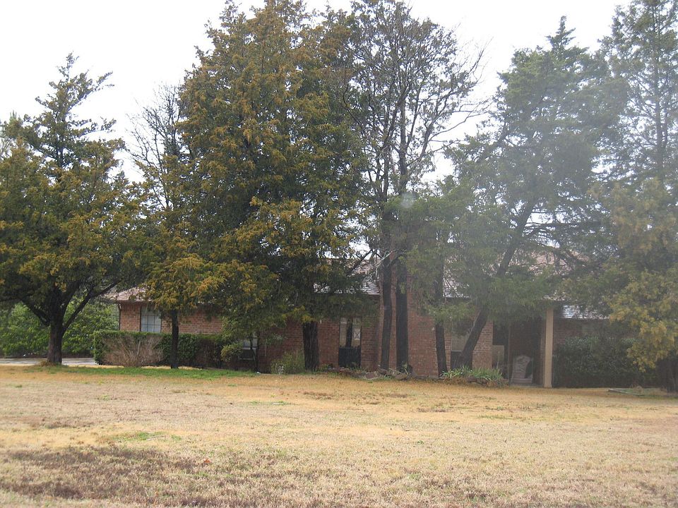 1st image of 170 Woodcreek Dr