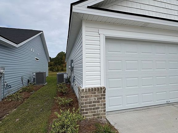 5th image of 206 Hasty Point Rd