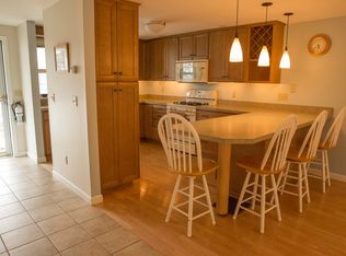 12 Arthur Ct #12, South Burlington, VT 05403