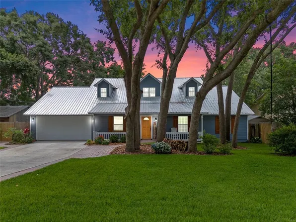 10820 POINCIANA DRIVE, CLERMONT, FL 34711