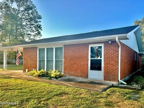 813 Guidry St, Opelousas, LA 70570
