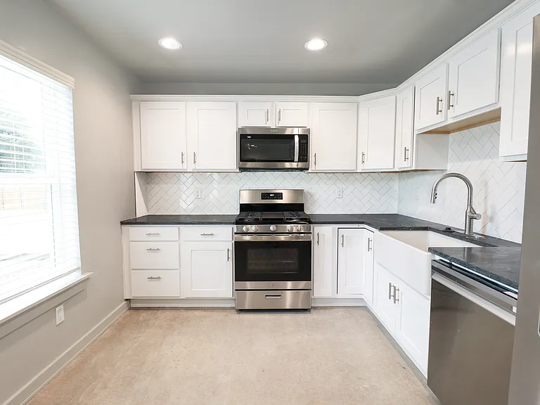 3923 N Pennsylvania Ave #17C — Photo 9