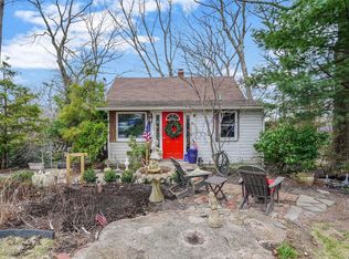 22 Williston Rd, Sound Beach, NY 11789