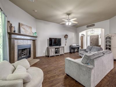 749 Dana Dr, Yukon, OK, 73099