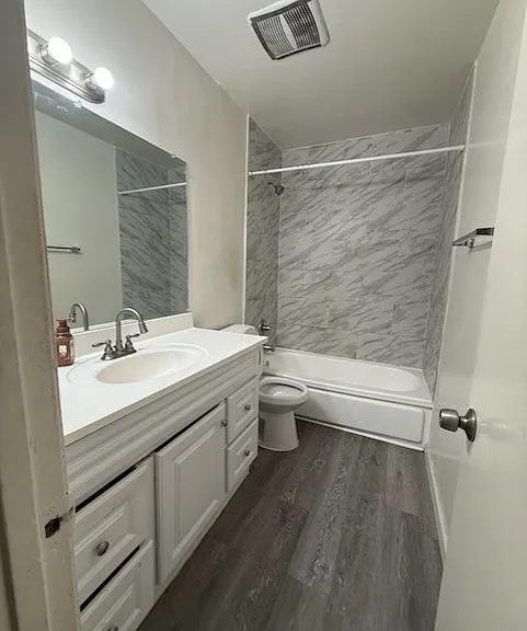 11255 Moorpark St #2 — Photo 11