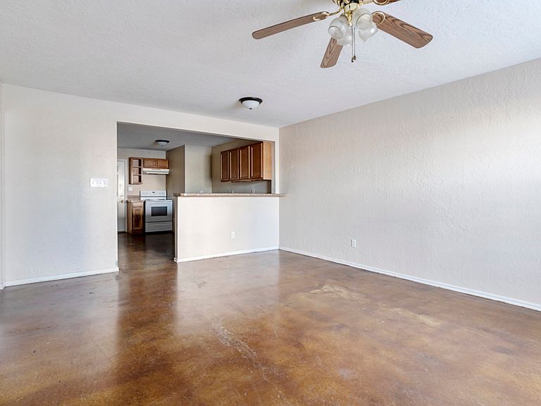 2416 SW G Ave Lawton, OK, 73505 Apartments for Rent Zillow