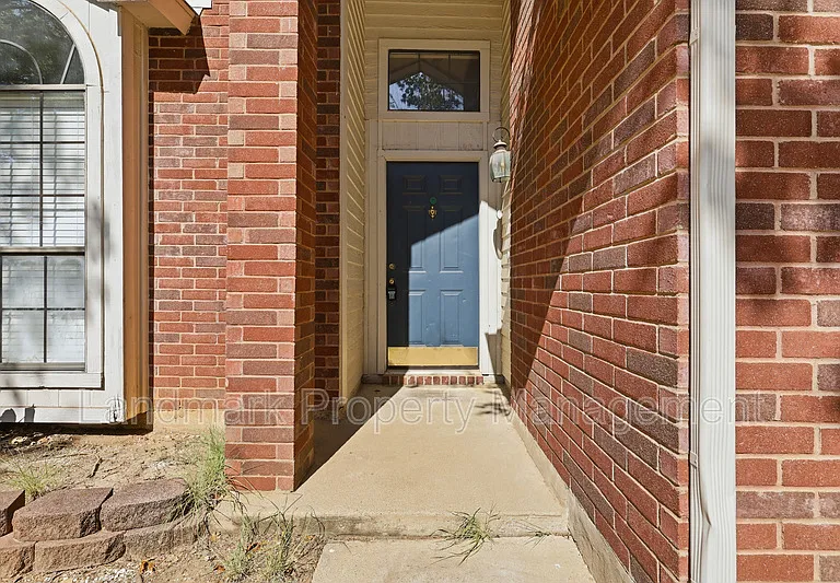 508 Sims Dr — Photo 5