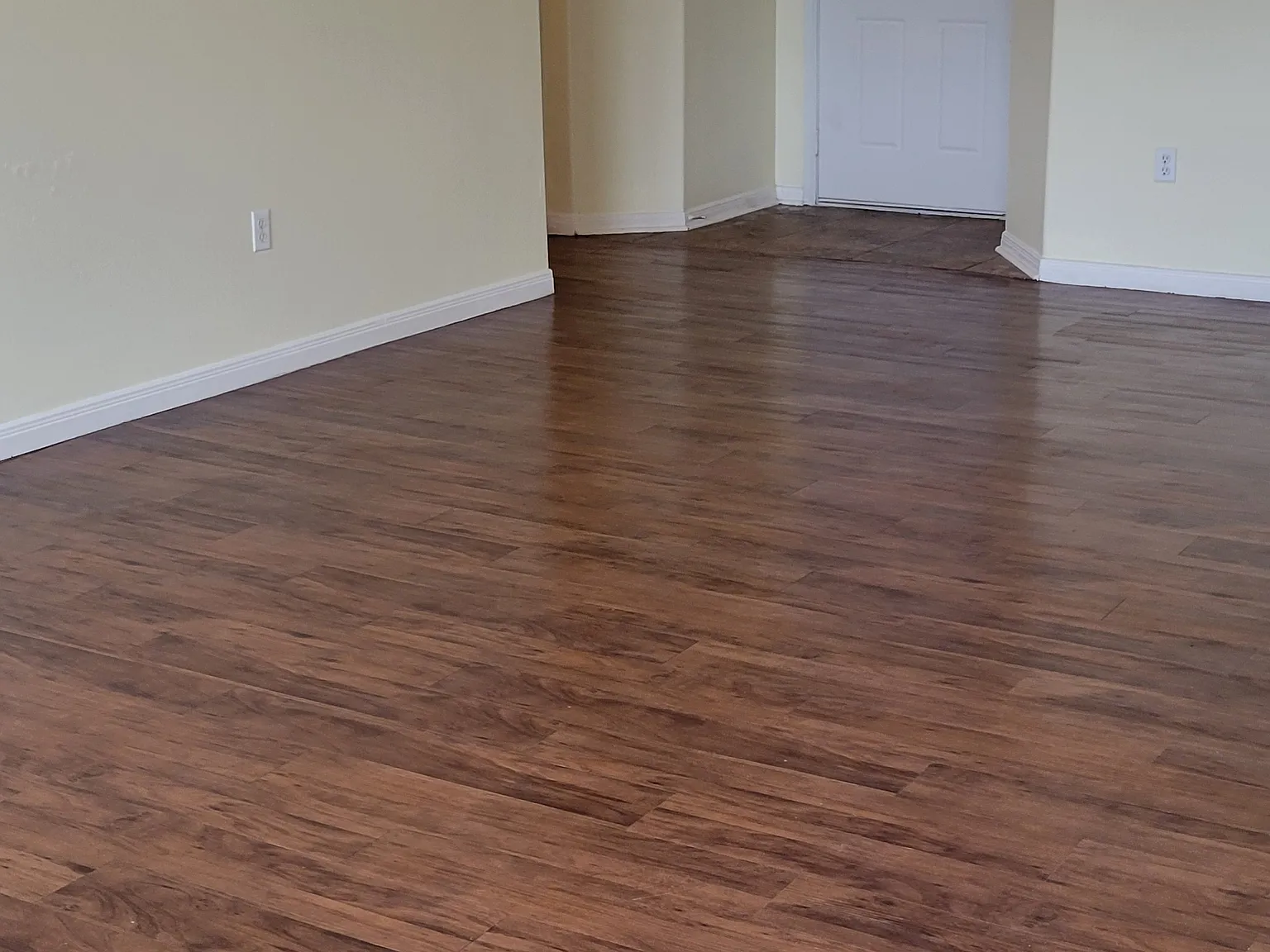 3 bed, 1419 sqft, $2,000 — Photo 4