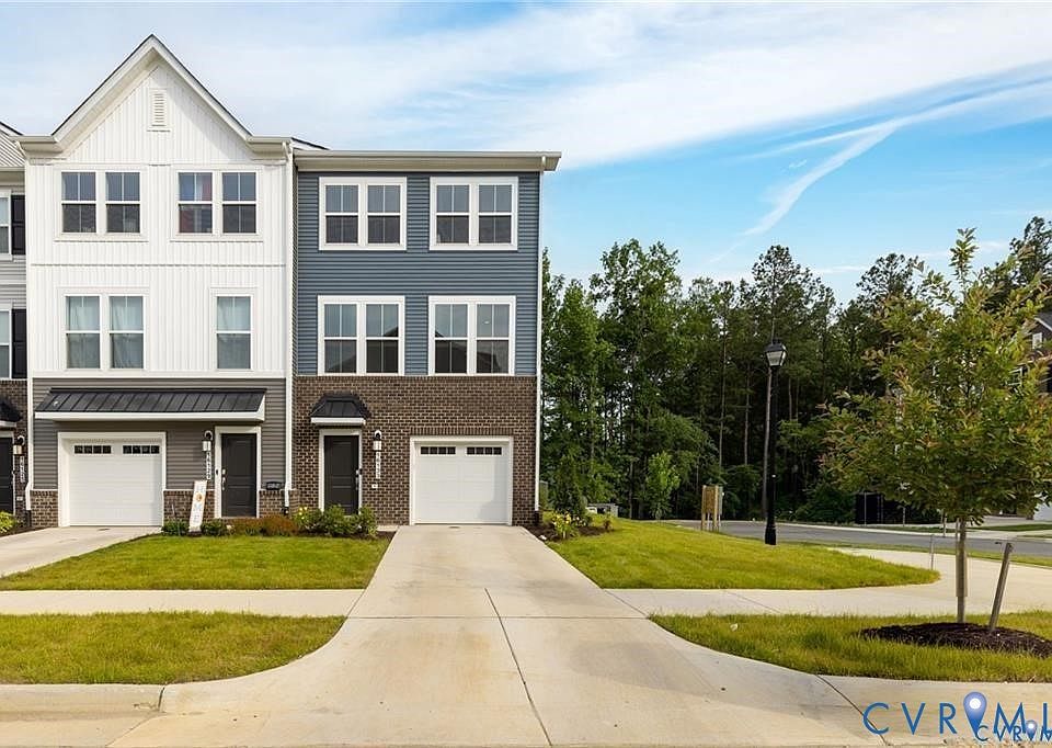 1st image of 16133 Abelson Way