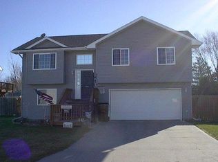 407 Forest Dr, Norfolk, NE 68701