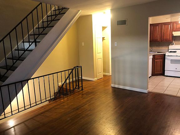 5th image of 3120 Glenwood Ct