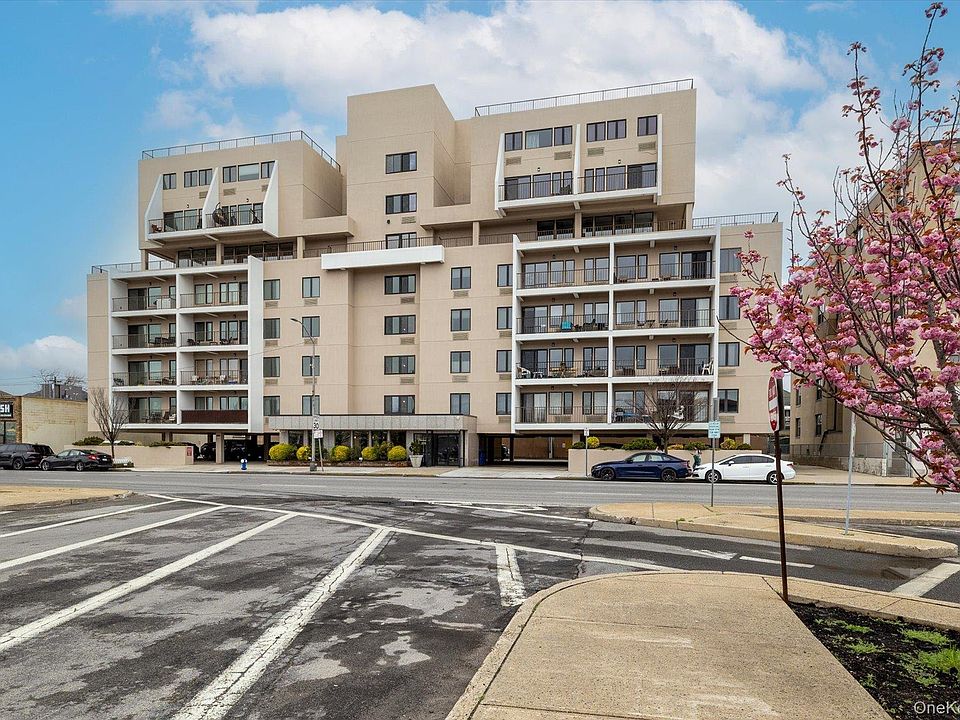 1st image of 235 W Park Avenue #306