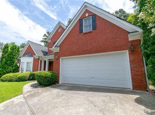 282 Harbor Pointe Dr, Stone Mountain, GA 30087