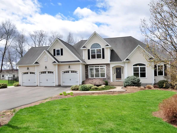 7 Eagle Drive, Ellington, CT 06029