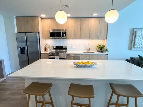 (undisclosed Address), Miami, FL 33127