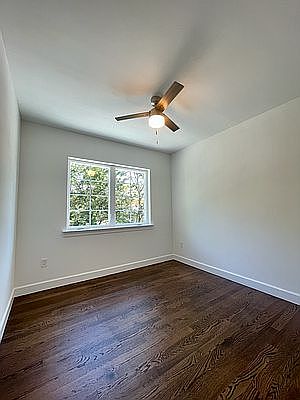 4th image of 72 Harris Ln #1