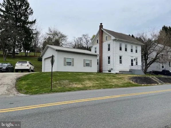 365 Springvale Rd, Red Lion, PA 17356