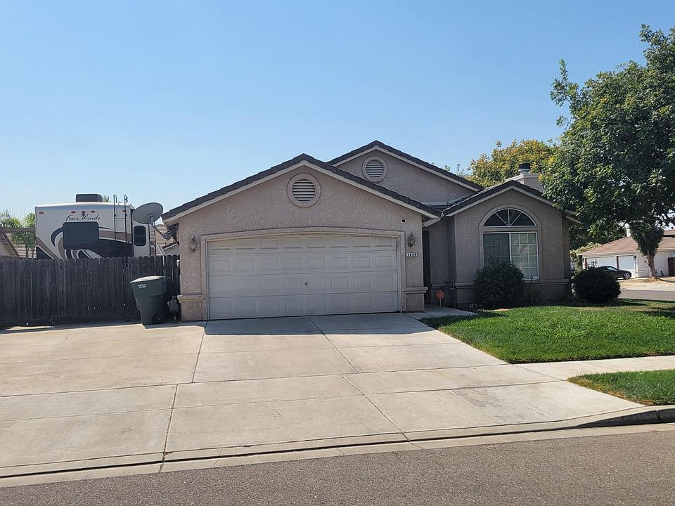 2nd image of 1406 Lake Tahoe Ct