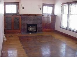 2nd image of 221 S Willard St