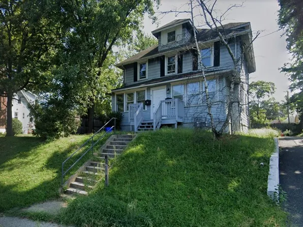 4 Pacific Ave, Collingswood, NJ 08108