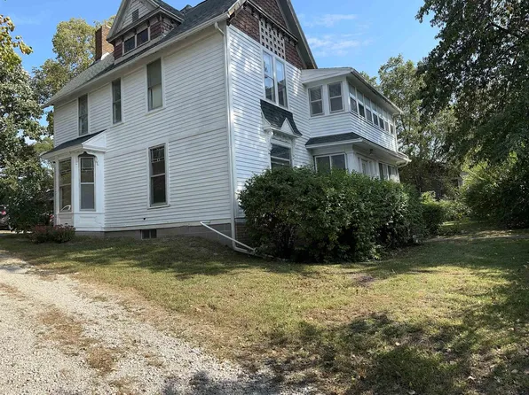 919 W Mills St, Creston, IA 50801