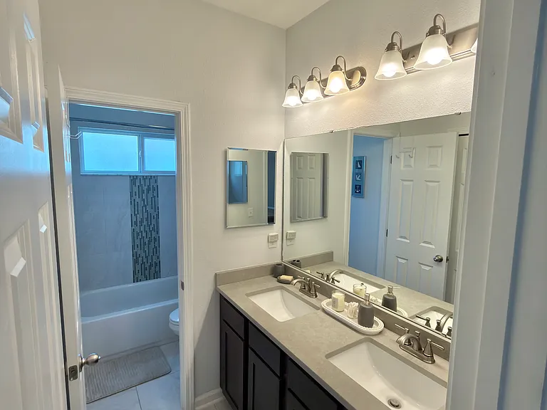 2024 Poinciana Rd — Photo 18