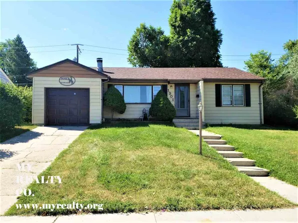 1901 Hyview Dr, Casper, WY 82604
