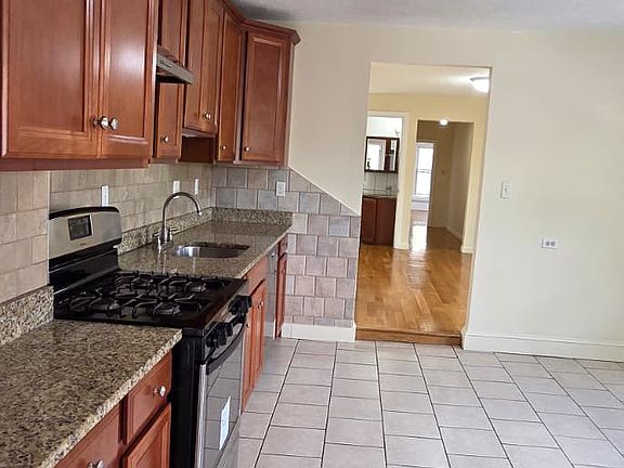 3rd image of 26 Highland Ave #2