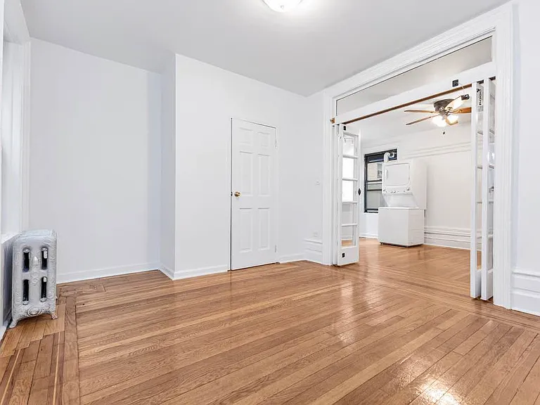 715 W 180th St #1 — Photo 5
