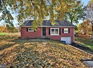 4468 Miller Dr, Mount Joy, PA 17552