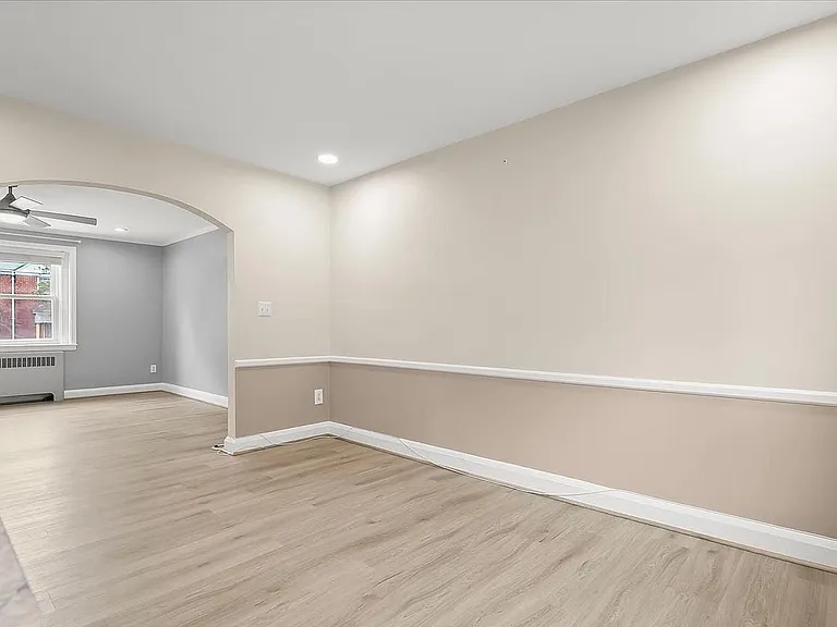 8 Enjay Ave — Photo 11