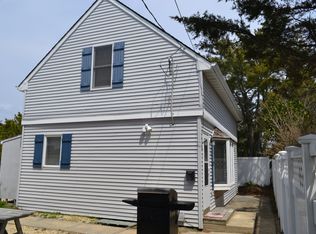 111 W 6th St #5, Ship Bottom, NJ 08008