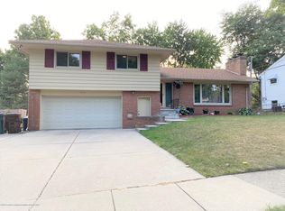 2216 Pamela Pl, Lansing, MI