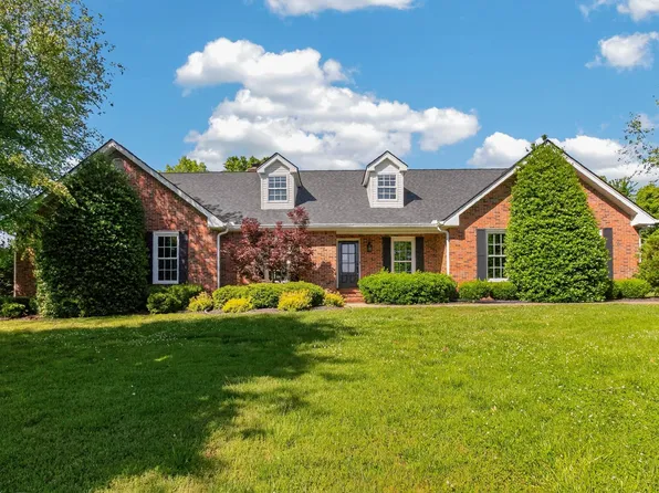 505 Lakeside Dr, Springfield, TN 37172