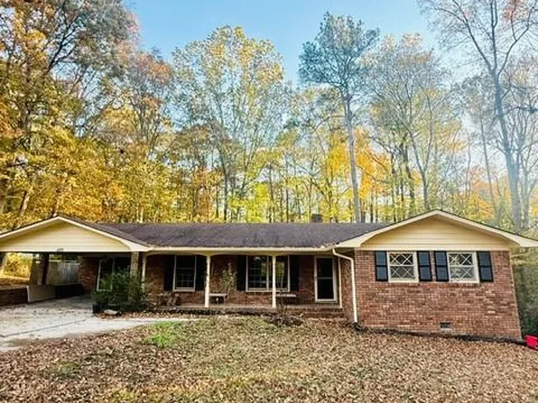 4073 W Oak Ln, Douglasville, GA 30134