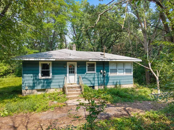 17225 Round Lake Blvd NW, Andover, MN 55304