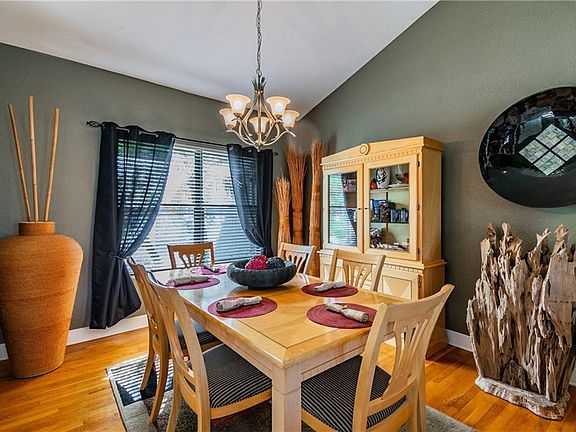 4th image of 3053 Flat Rock Pl