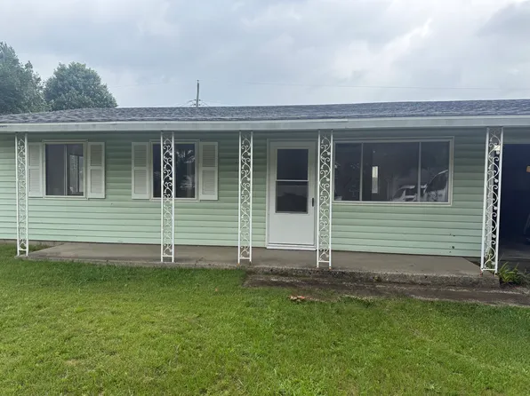 2314 Westfield Dr, Niles, MI 49120