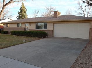 39 University Dr, Longmont, CO 80503